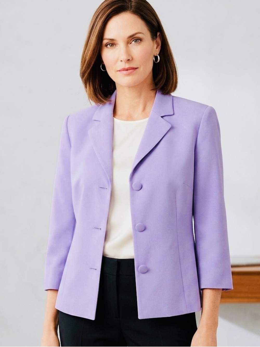 Talbots 100% Silk Cropped Blazer Size 4 Classic Gorgeous Party buttons front